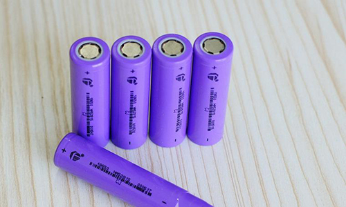 <b>磷酸鐵鋰電池在通信行業(yè)應用的優(yōu)勢</b>