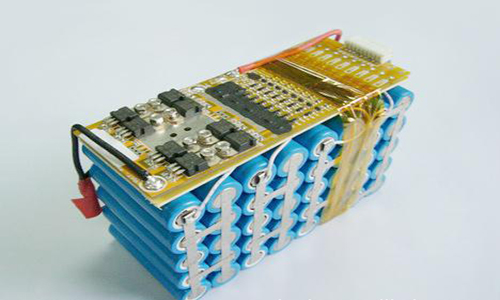 <b>電動(dòng)叉車(chē)用鋰電池組好還是蓄電池好</b>