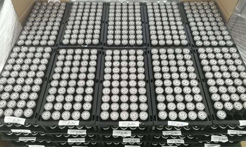<b>生產(chǎn)新能源汽車動力鋰電池組污染的危害有多大？</b>