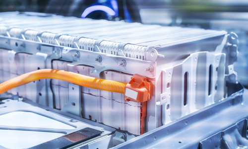 <b>固態(tài)電池新突破！新能源車?yán)m(xù)航有望翻倍！</b>